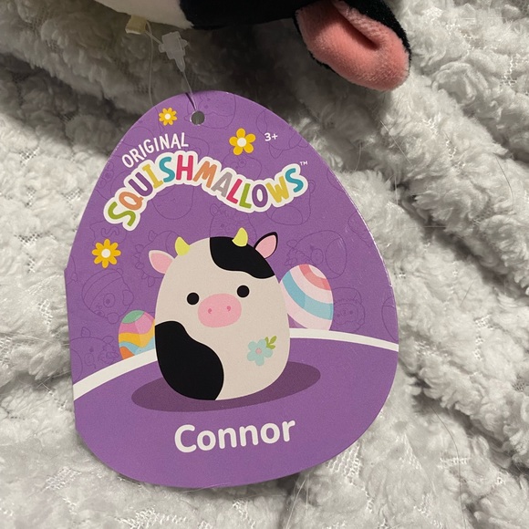 Squishmallows Connor the cow with flowers - Picture 3 of 5